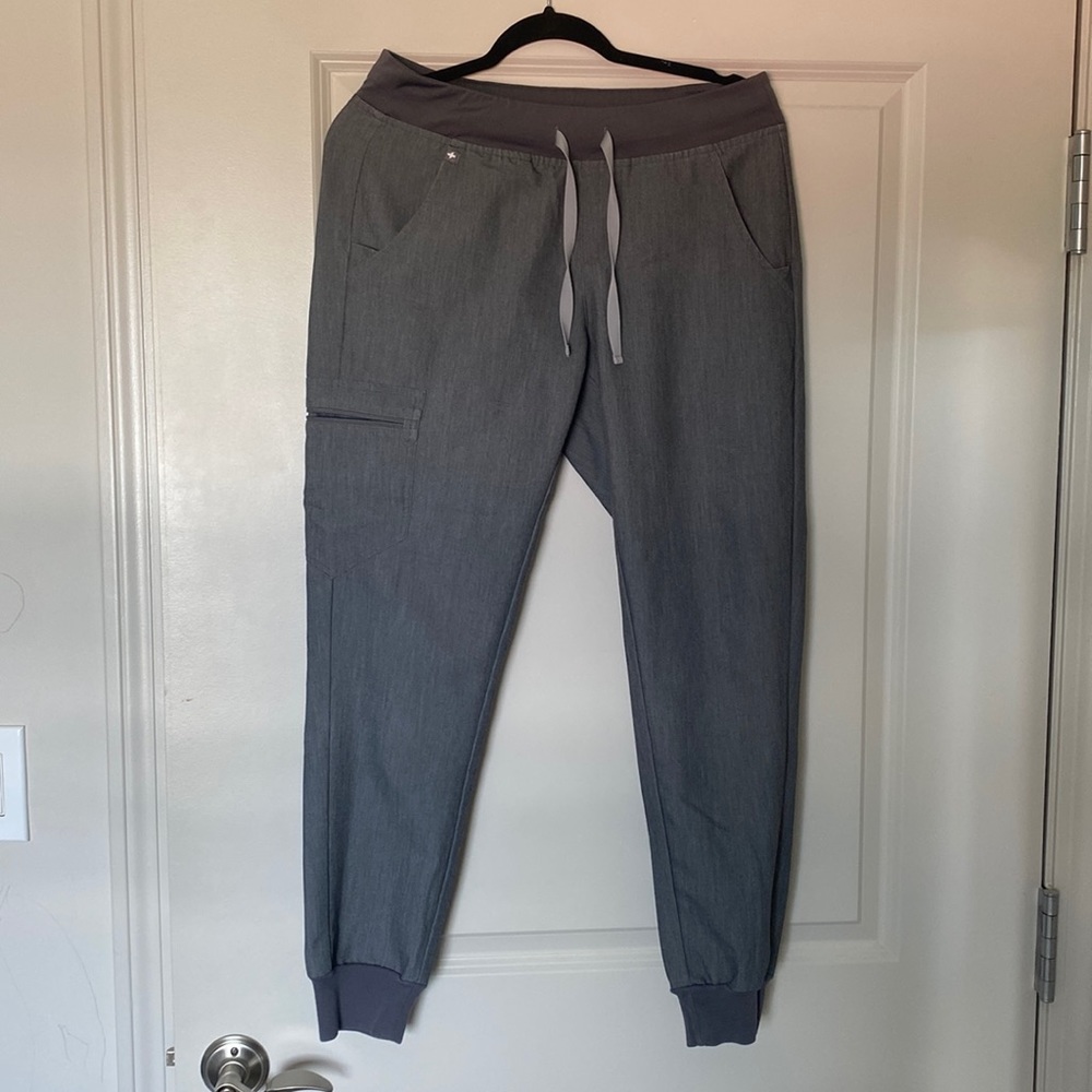 figs joggers